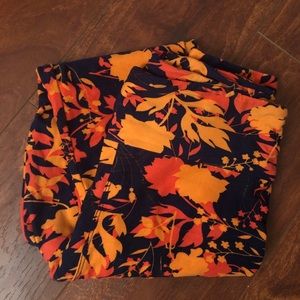 OS Lularoe leggings